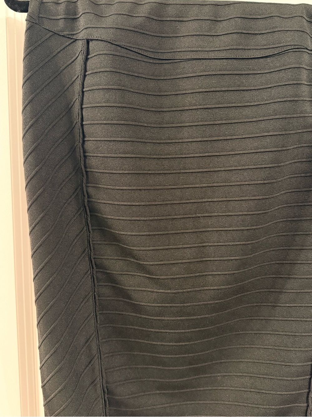 Bisou Bisou Black Ribbed Bandage Pencil Skirt (sm) - Picture 3 of 4
